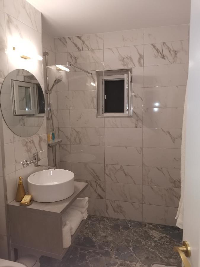 Bloom Box Apartments Craiova Exterior foto